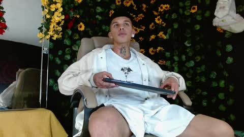 OF GxoXabs online show from 12-15-24, 02:08