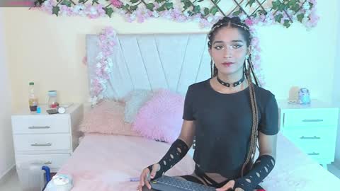 Snapshot of baby_kaliope chatting on 01-07-25, 08:56 Kaliope online show from 01-07-25, 08:56