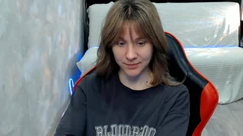 Snapshot of baby_kitte chatting on 05-18-26, 04:07 baby_kitte online show from 05-18-26, 04:07