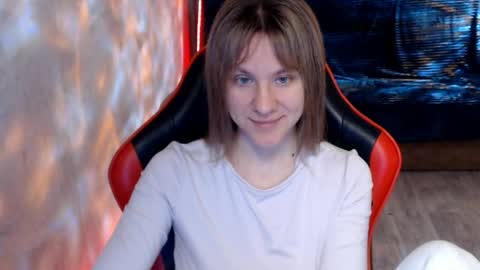 Snapshot of baby_kitte chatting on 05-28-26, 04:10 baby_kitte online show from 05-28-26, 04:10