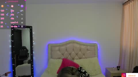 Dulce  Stefa  online show from 02-19-25, 12:44