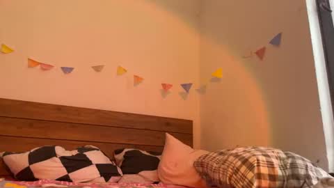 mei online show from 03-03-25, 05:20