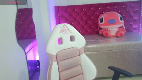 Nico online show from 02-17-26, 10:56