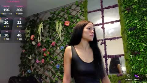 Baby Nico online show from 09-21-25, 05:03