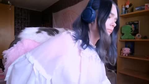 Alice online show from 04-30-26, 09:15