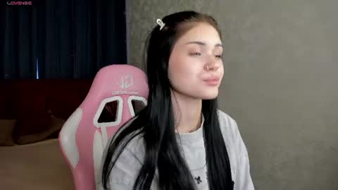 baby_sunsh1ne_ online show from 07-05-26, 08:54