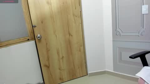 Snapshot of babyabril18 chatting on 03-07-25, 10:24 Karla online show from 03-07-25, 10:24