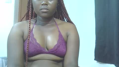 Snapshot of babyavil chatting on 12-21-25, 02:24 babyavil online show from 12-21-25, 02:24