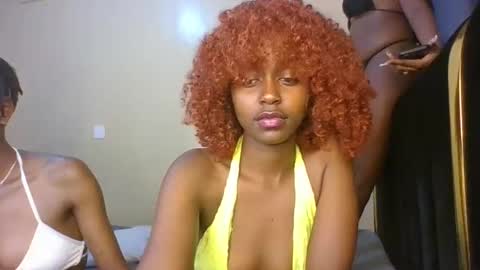 Snapshot of babybrown20 chatting on 04-21-26, 04:12 babybrown online show from 04-21-26, 04:12