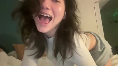 ava online show from 02-05-26, 07:13