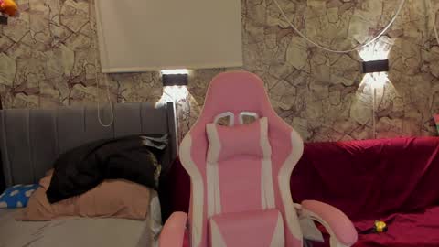 Snapshot of babycam7 chatting on 02-05-25, 12:53 Babycam online show from 02-05-25, 12:53