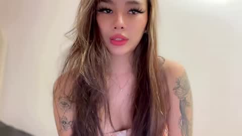 Snapshot of babyclarats chatting on 07-24-26, 05:27 Clara online show from 07-24-26, 05:27