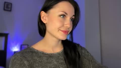 Baby Coffee online show from 09-10-25, 09:09