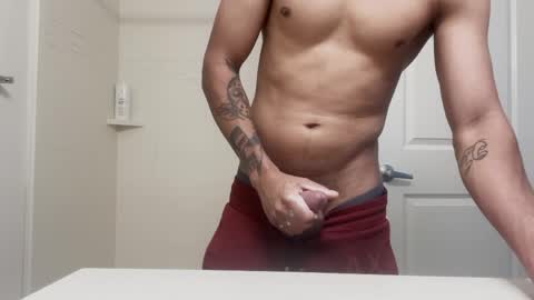 Snapshot of babydaddiii808 chatting on 04-27-26, 09:46 DADDY online show from 04-27-26, 09:46