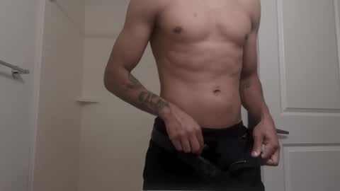 Snapshot of babydaddiii808 chatting on 04-28-26, 10:37 DADDY online show from 04-28-26, 10:37