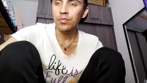 Dani  online show from 10-26-25, 09:42