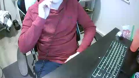 Snapshot of babyface603592 chatting on 12-02-25, 11:34 babyface603592 online show from 12-02-25, 11:34