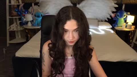 Sasha online show from 11-17-25, 08:03