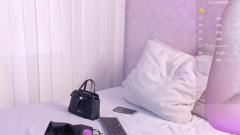 Snapshot of babyfoxxx_ chatting on 05-01-26, 11:26 babyfoxxx_ online show from 05-01-26, 11:26