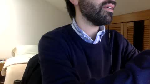 Snapshot of babyhardy chatting on 12-11-24, 07:14 Tom A. online show from 12-11-24, 07:14