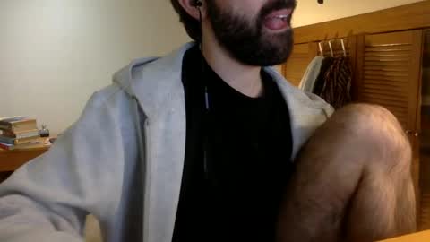 Snapshot of babyhardy chatting on 12-18-24, 07:41 Tom A. online show from 12-18-24, 07:41