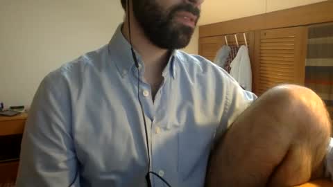 Snapshot of babyhardy chatting on 03-10-25, 01:21 Tom A. online show from 03-10-25, 01:21