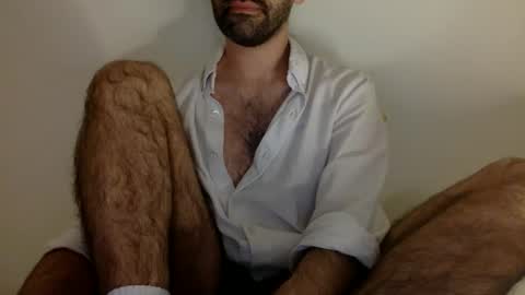 Snapshot of babyhardy chatting on 10-07-25, 10:29 Tom A. online show from 10-07-25, 10:29