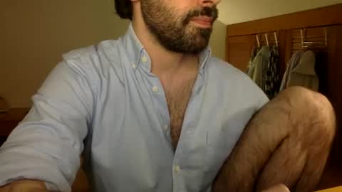 Snapshot of babyhardy chatting on 05-16-26, 11:25 Tom A. online show from 05-16-26, 11:25