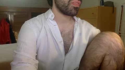Snapshot of babyhardy chatting on 06-06-26, 11:04 Tom A. online show from 06-06-26, 11:04