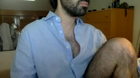 Snapshot of babyhardy chatting on 06-18-26, 10:41 Tom A. online show from 06-18-26, 10:41