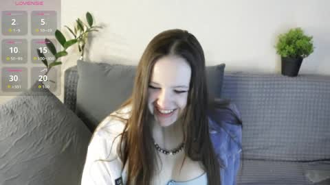 Babyhotgirlq online show from 04-07-26, 06:52