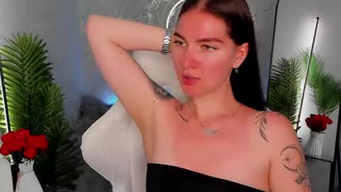 Sophia online show from 06-17-26, 12:35