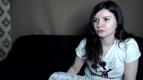 babykaten online show from 10-04-25, 07:23