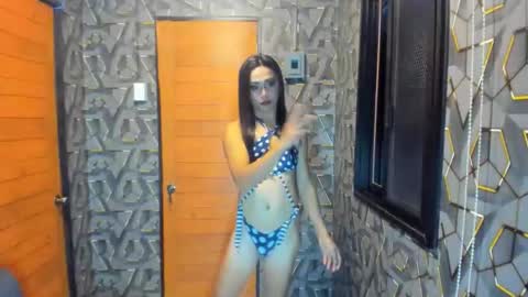 Snapshot of babylove0510 chatting on 01-13-26, 11:59 hot jane online show from 01-13-26, 11:59