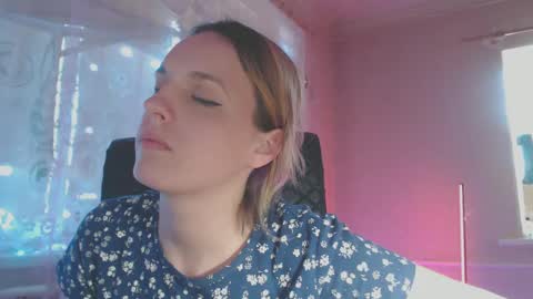 Sonya online show from 03-09-25, 05:44