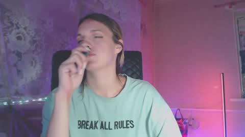 Sonya online show from 09-12-25, 01:06