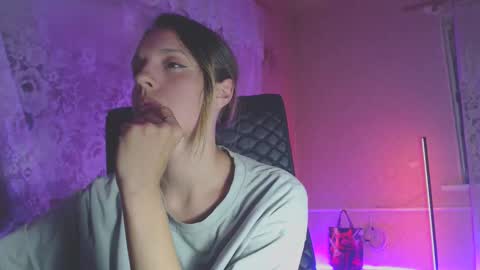 Sonya online show from 09-17-25, 06:42