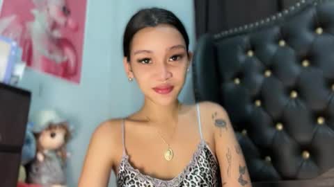 Nexie online show from 12-23-25, 03:26