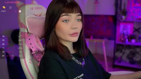 Snapshot of babyroxynill chatting on 12-05-24, 11:18 Nika online show from 12-05-24, 11:18