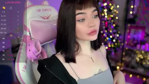 Snapshot of babyroxynill chatting on 01-02-25, 10:44 Nika online show from 01-02-25, 10:44