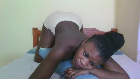 PRISCILLAH online show from 05-17-26, 09:00