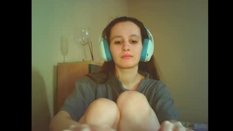 Alice  online show from 03-01-25, 06:32