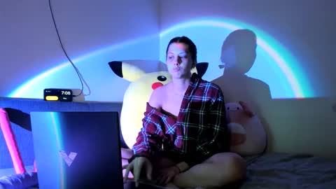 Snapshot of babywolfies chatting on 02-24-26, 12:08 BabyWolfies online show from 02-24-26, 12:08