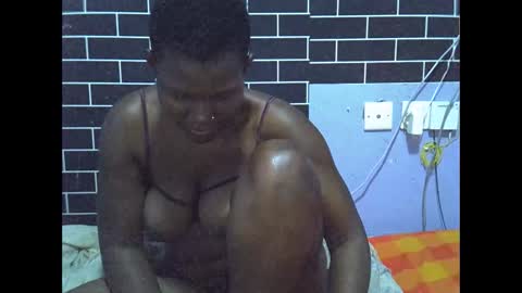 Snapshot of babyzuri chatting on 03-22-26, 08:34 Zuri online show from 03-22-26, 08:34