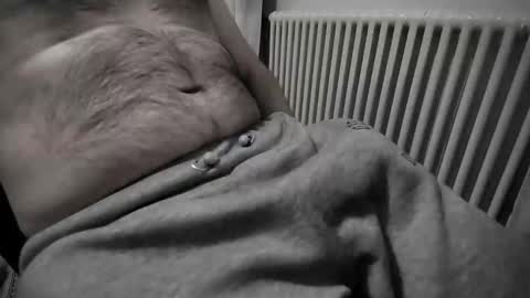 Snapshot of backfromashes chatting on 09-30-25, 09:42 Armin online show from 09-30-25, 09:42