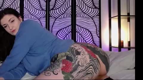 Snapshot of backtatava chatting on 01-06-25, 02:37 Ava online show from 01-06-25, 02:37
