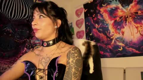 Snapshot of bad_cherry chatting on 05-12-26, 11:35 Bratty Lanita - independent online show from 05-12-26, 11:35