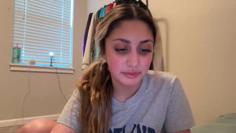 badbihdani18 online show from 05-12-26, 02:30