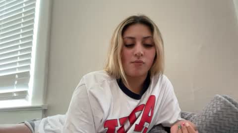 badbihdani18 online show from 06-23-26, 08:07