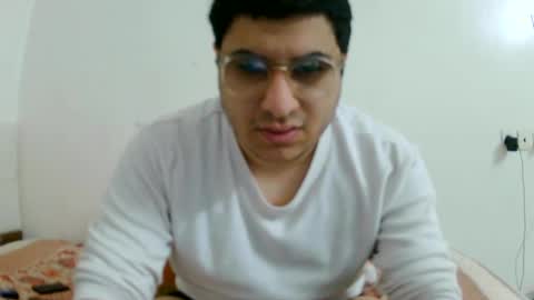 Snapshot of badboixx chatting on 03-02-25, 02:32 badboixx online show from 03-02-25, 02:32